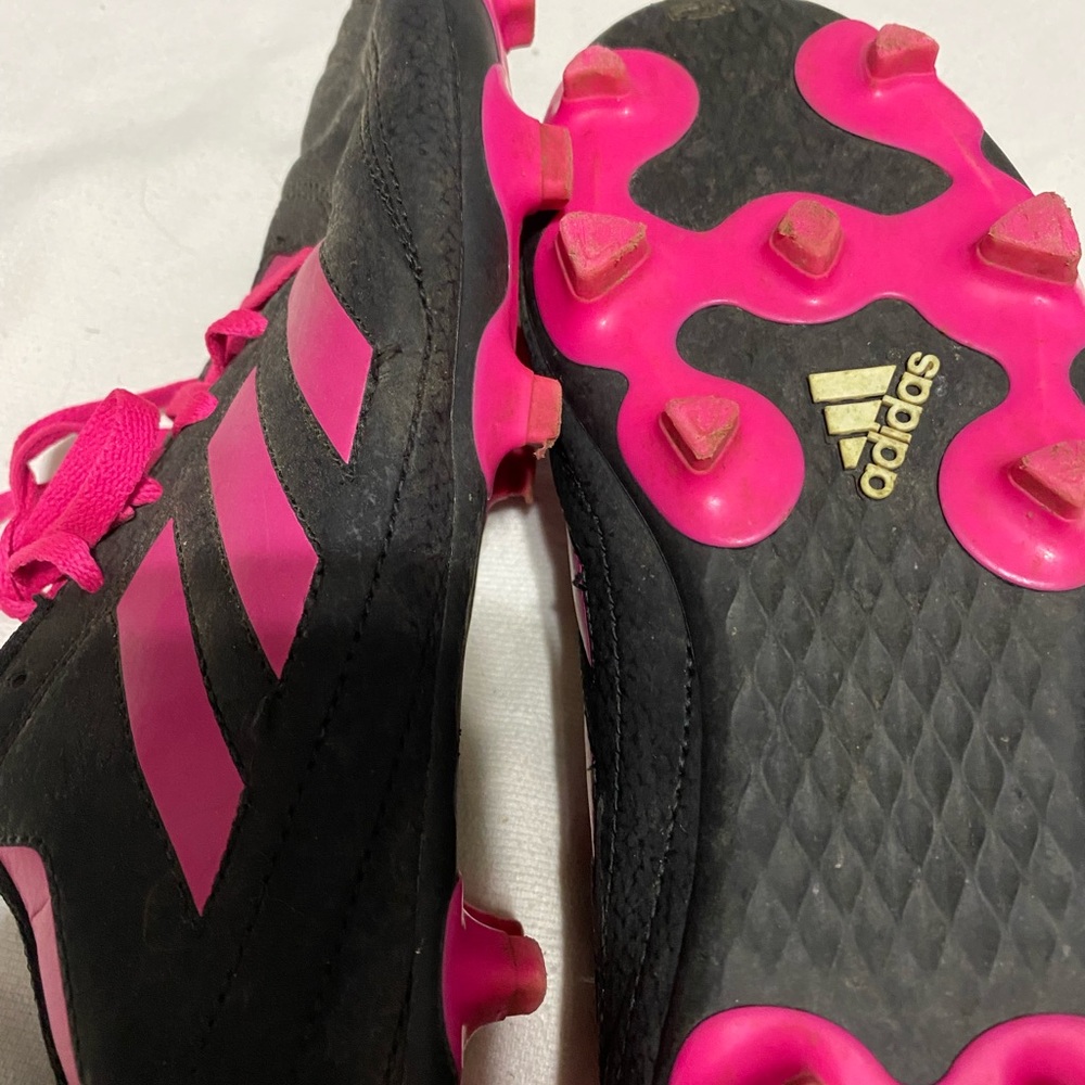 Adidas soccer cleats